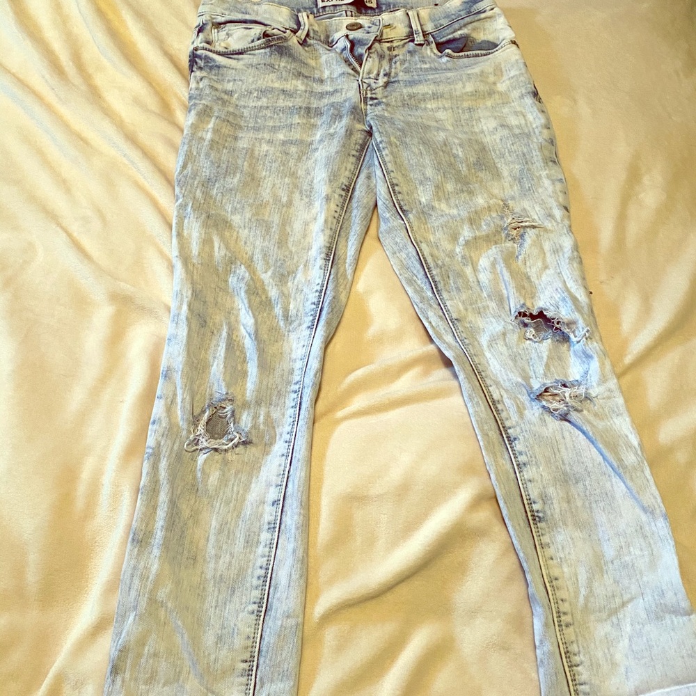 Acid washed jeans
